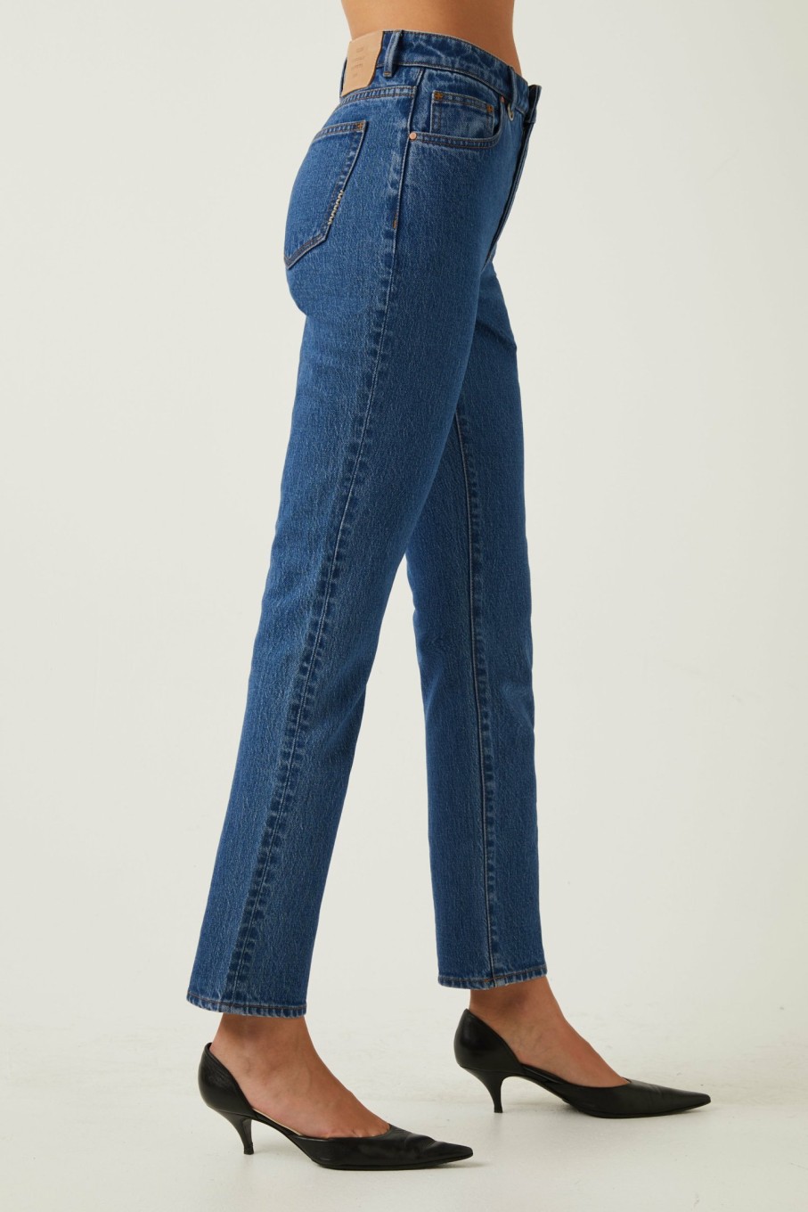 WOMENS Neuw Denim | Lexi Straight - Bobby Blues