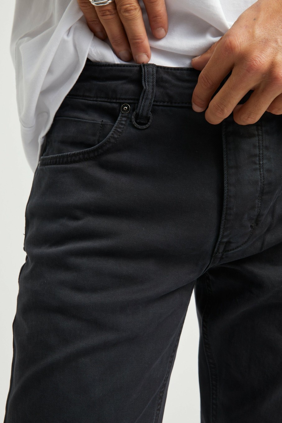 MENS Neuw Denim | Lou Slim Twill - Black