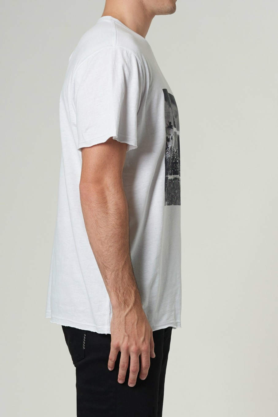 MENS Neuw Denim Tees | Graaf Linen Art Tee - White