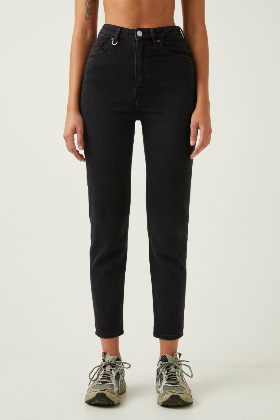 WOMENS Neuw Denim | Lola Mom - Black Earth