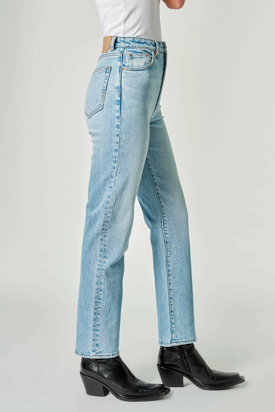 WOMENS Neuw Denim | Nico Straight - Passenger