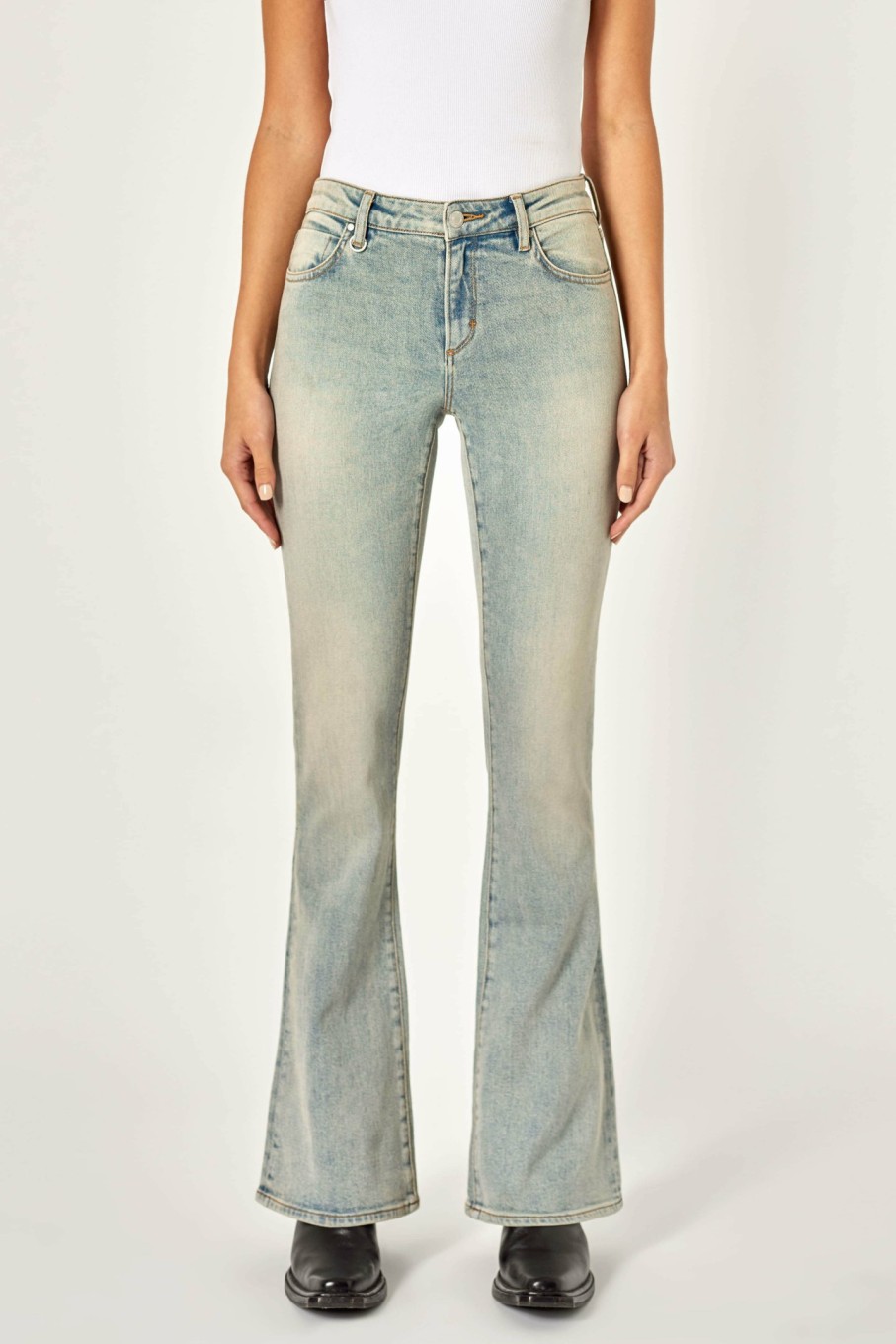 WOMENS Neuw Denim | Devon Kick - Mission